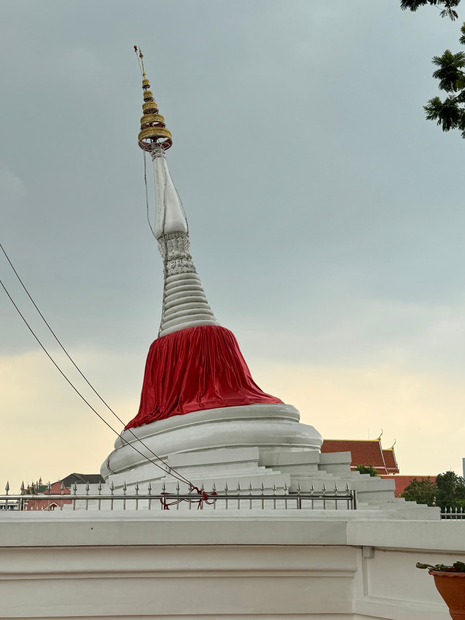 Ko Kret riverside with traditional Mon pottery and vibrant market stalls